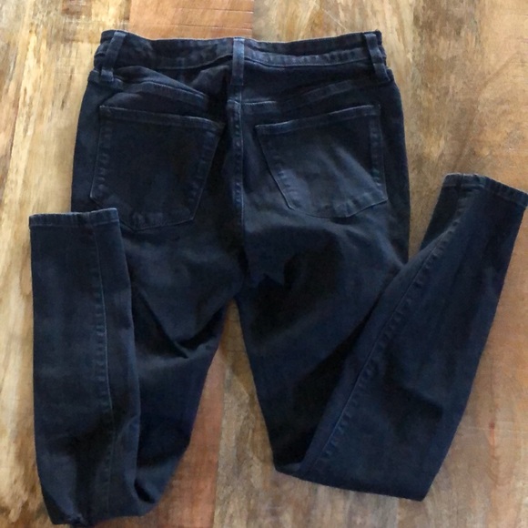 Universal Thread black ultra distressed jeans size 6 - Picture 6 of 9